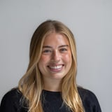 Photo of Claudia, author of the notes